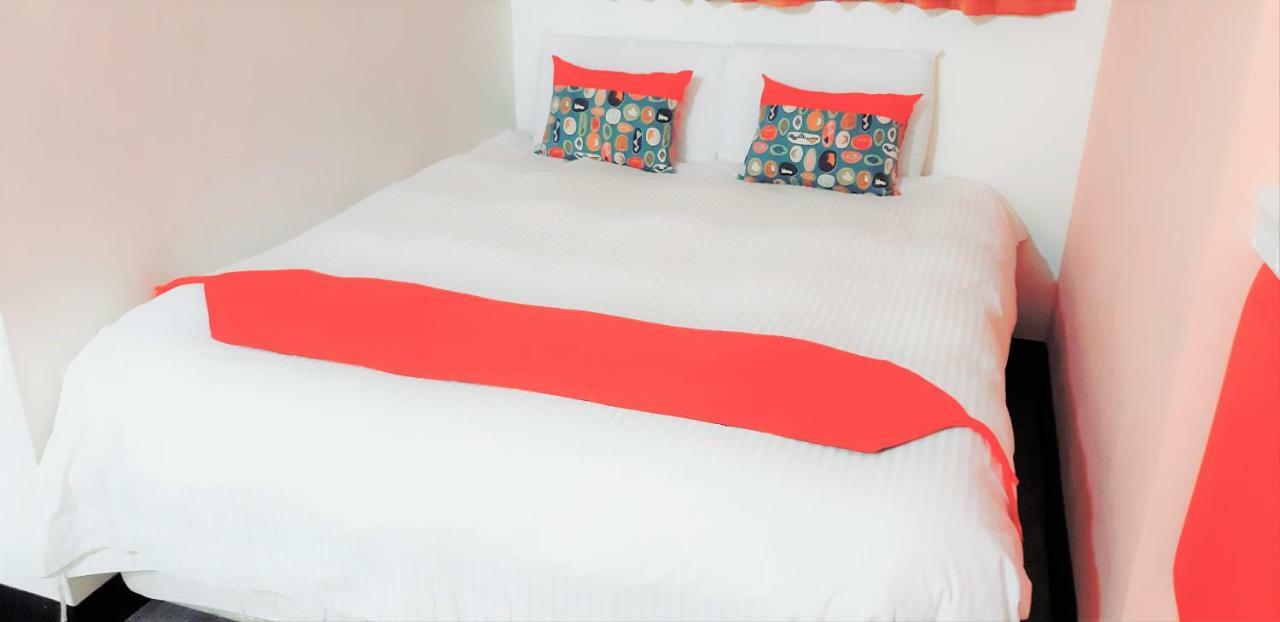 Laichite Hotel Love River Гаосюн Екстер'єр фото